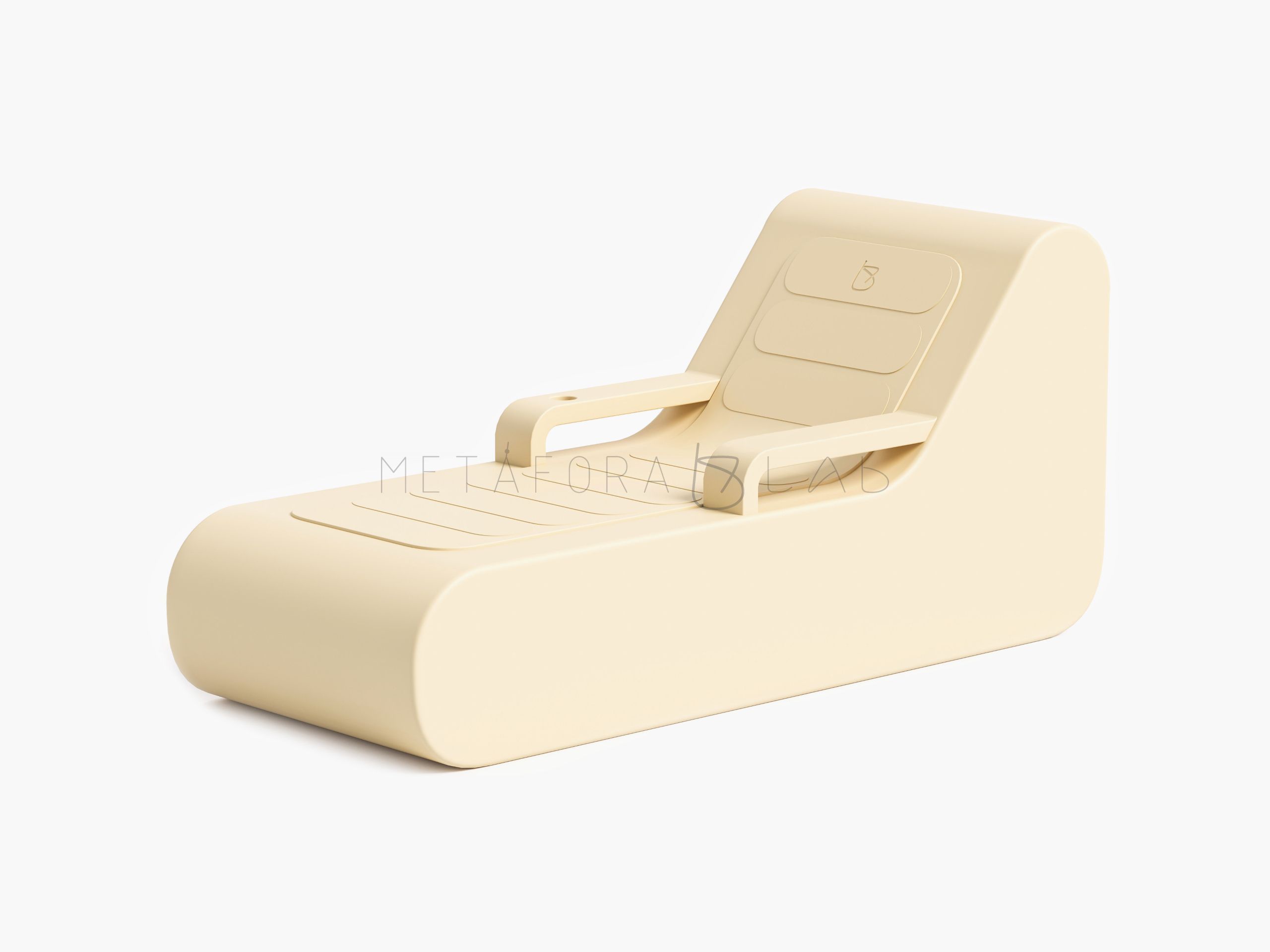 Бежевый шезлонг из стеклопластика